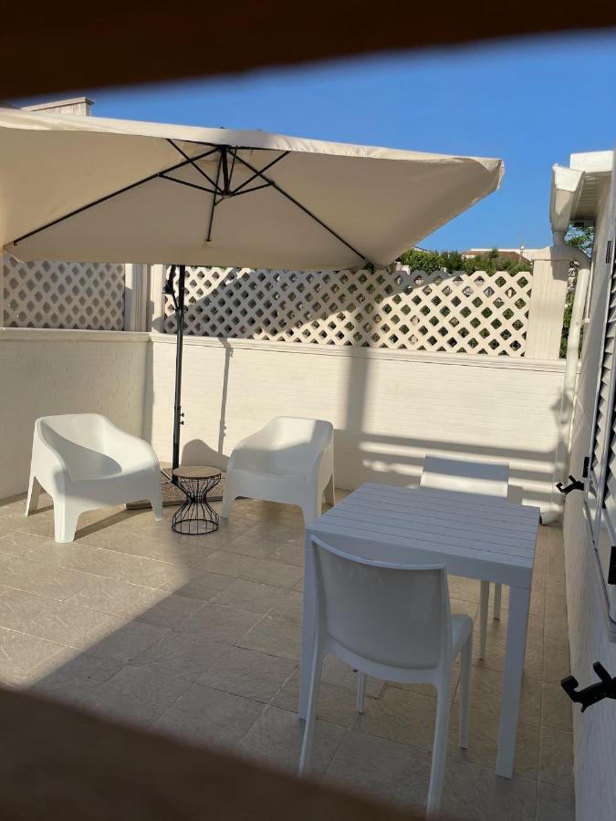 Seaside Temporary House Daire Leporano Dış mekan fotoğraf